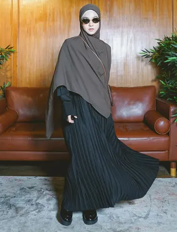 Hijab Fashion Kekinian: Tips Tampil Modis dan Syar’i Sekaligus